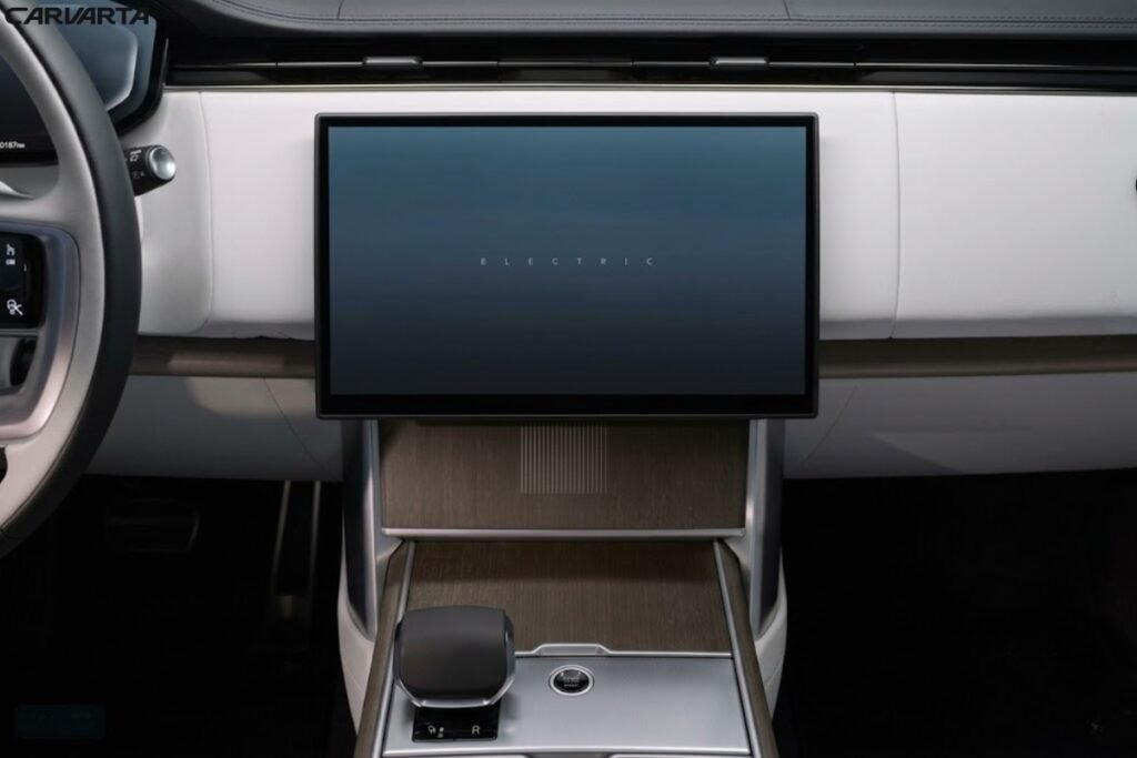 minimalist digital cockpit