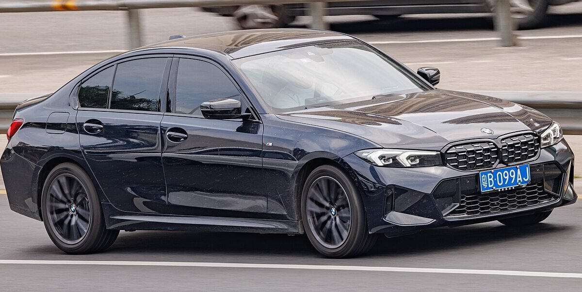 BMW M340i LCI Review: The Only Car You Really Need?